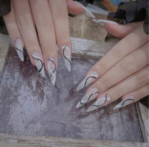 Read more about the article The Latest Trends in Nail Art at Savvi Salon & Spa