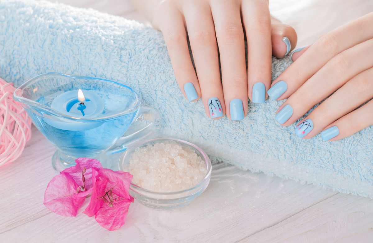 Read more about the article Top Nail Design Trends to Try at Savvi Salon & Spa!