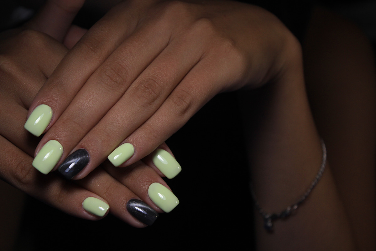 Read more about the article Why Savvi Salon & Spa Is Kalispell’s Go-To For Stunning Nails