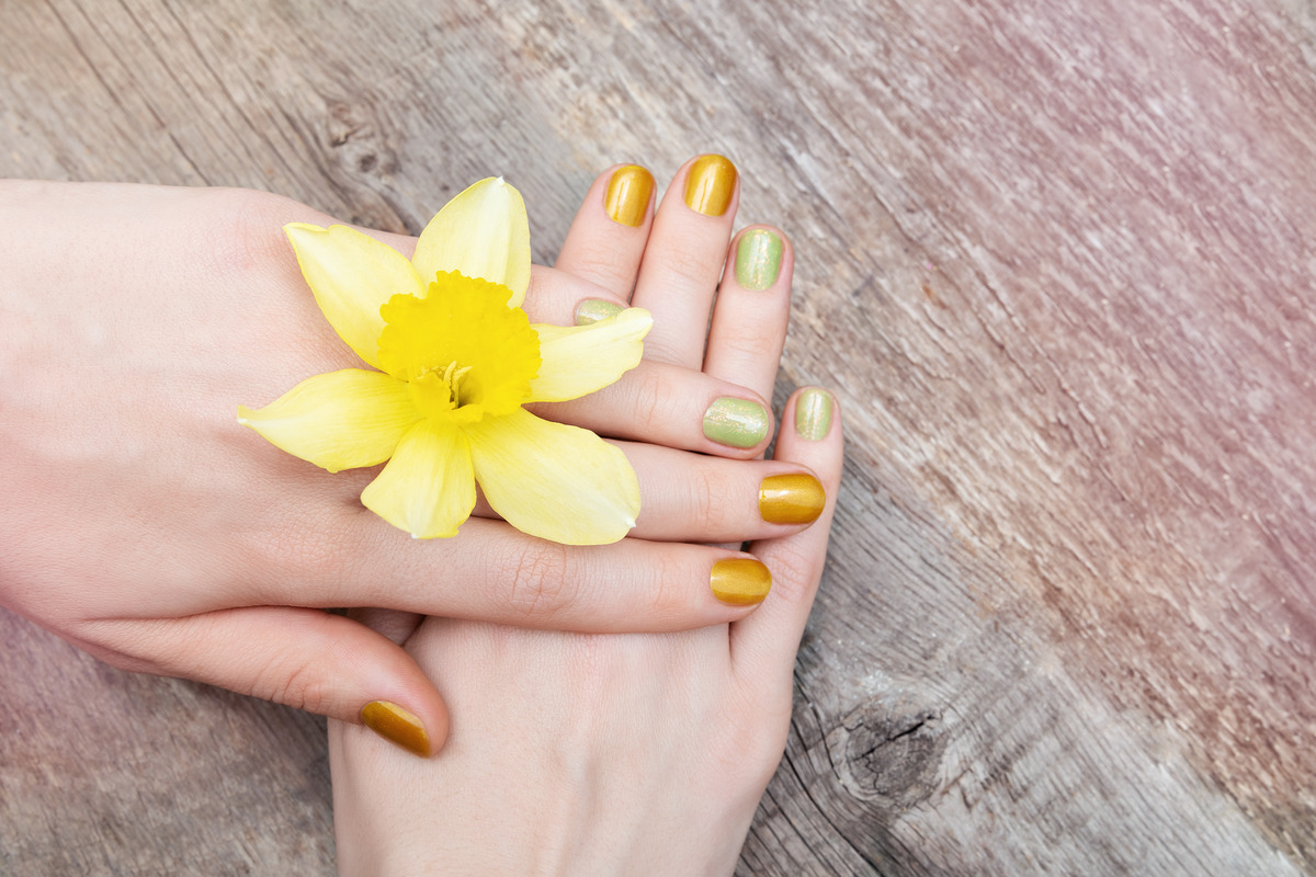 Read more about the article Success Story: Transforming Nails With Savvi Salon’s Expert Techniques